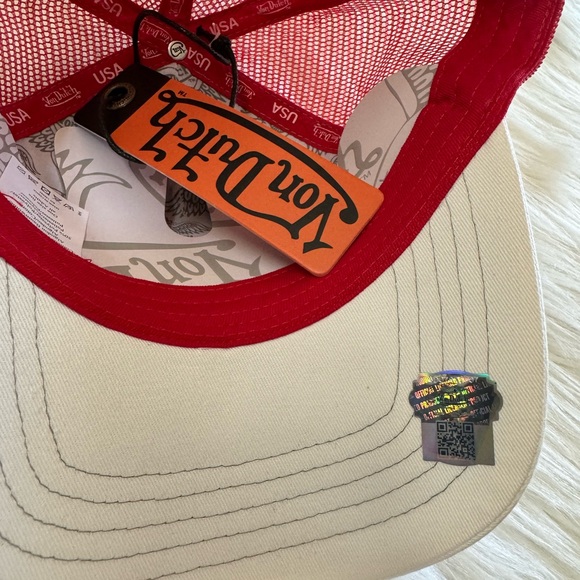 Von Dutch Classic White & Red Trucker Hat - Picture 8 of 11